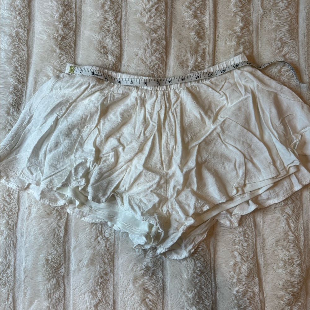 Alter’d state flowy white short with lining size medium